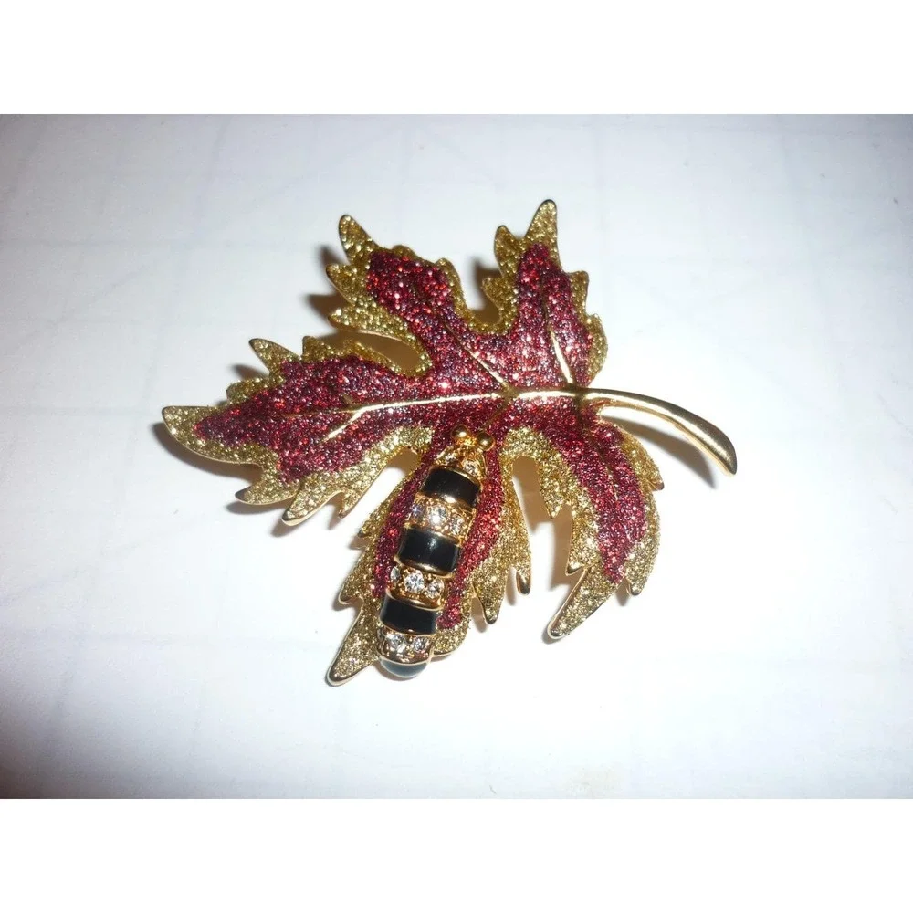 Gold Tone Red‎ Enamel Maple Leaf Brooch with Rhinestone Bee Accent Fall Pin